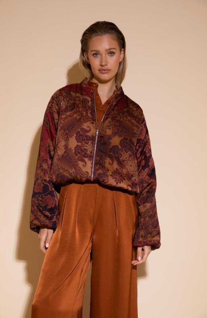 Amaya_Amsterdam_Faith_bomber_Hilnetta_s_1