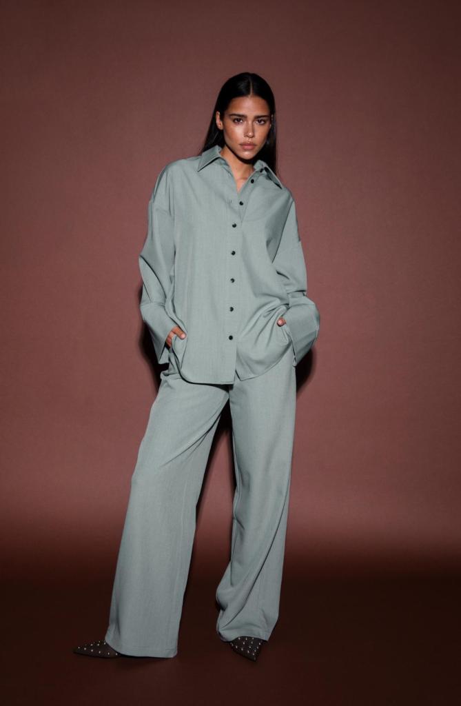 Amaya_Amsterdam_Mayra_Blouse_blue_Hilnetta_s
