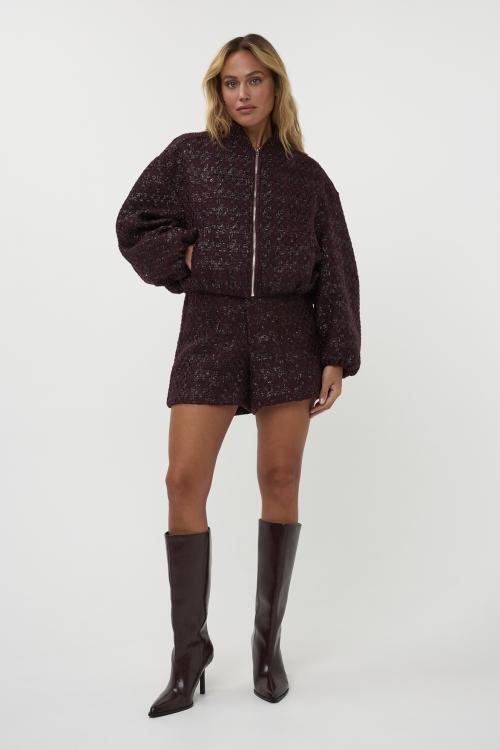 Amaya_Amsterdam_Riley_Short_aubergine_Hilnetta_s