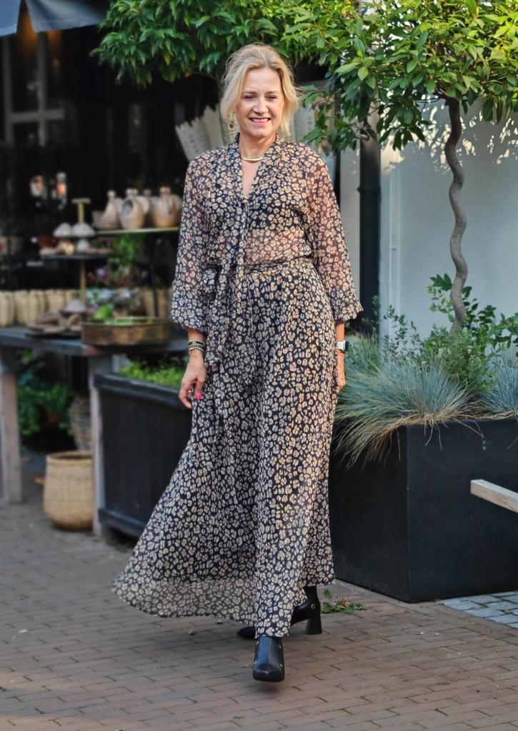Be_Pure_Elsa_Dress_Flowerprint_Hilnetta_s
