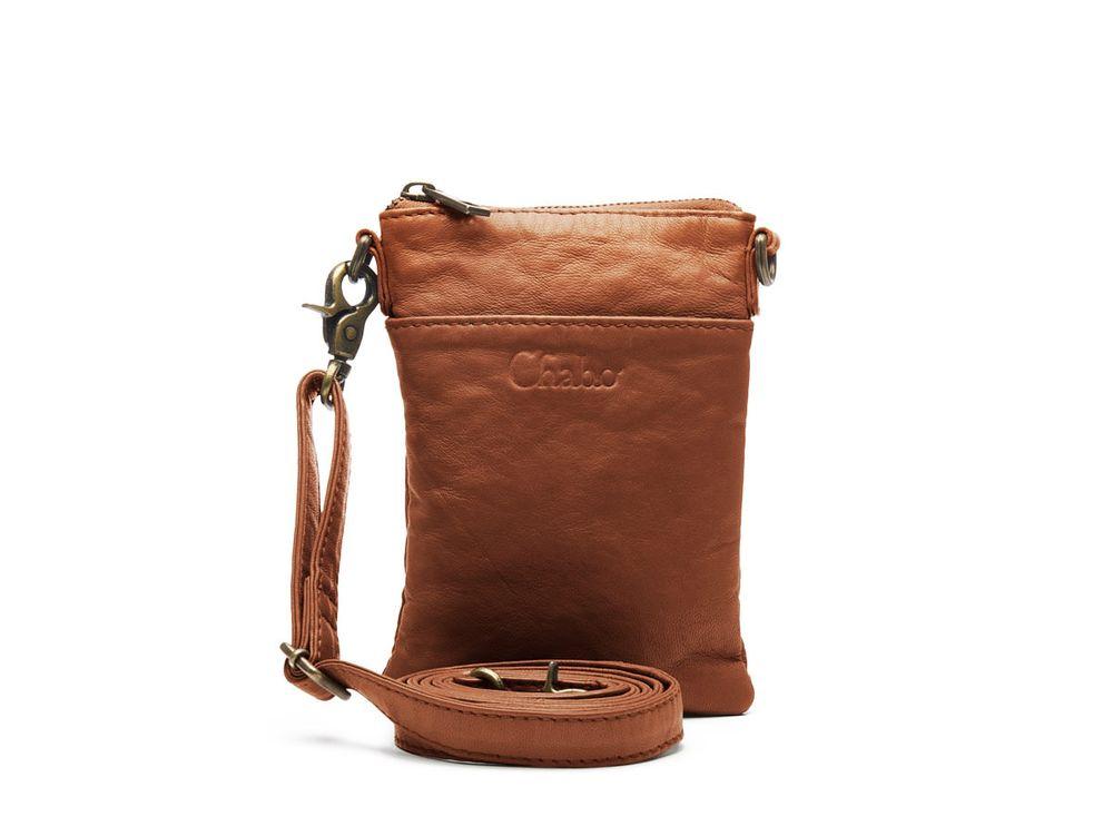 Chabo_Diva_phone_bag_cognac_More_of_Me