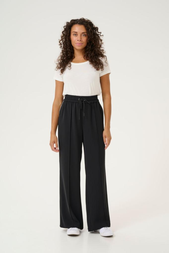 Culture_Aram_Track_Pants_Black_Hilnetta_s_3