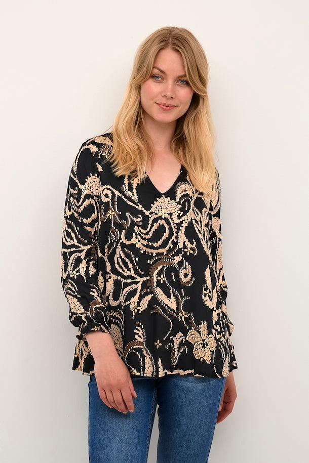 Culture_Fonda_blouse_black_with_foil_More_of_Me_2