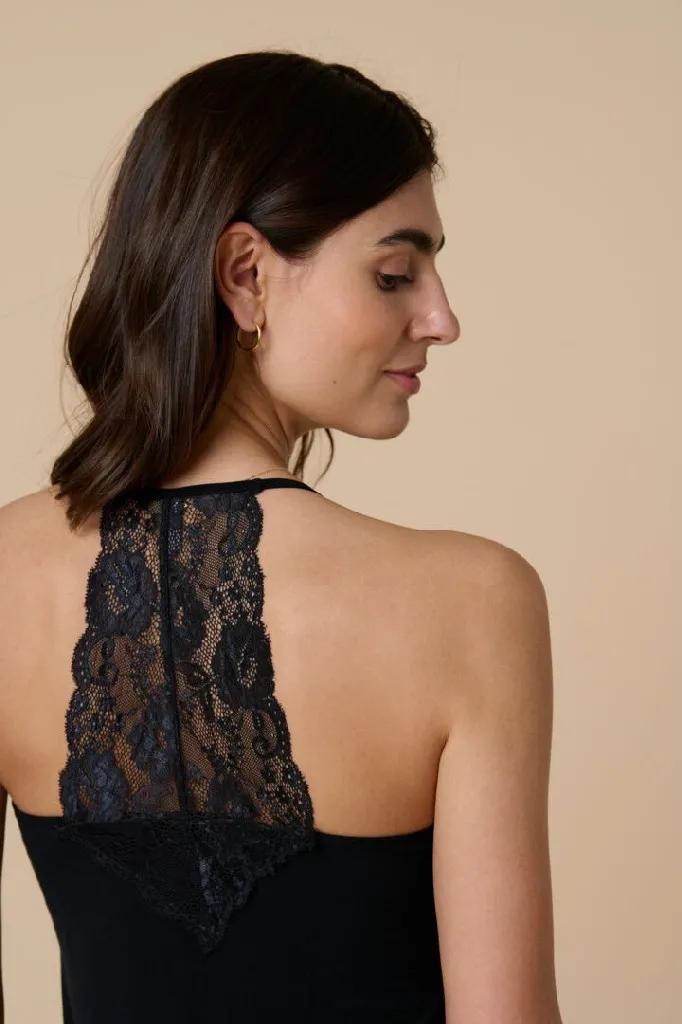 Culture_Poppy_lace_singlet_Black_Hilnetta_s_2