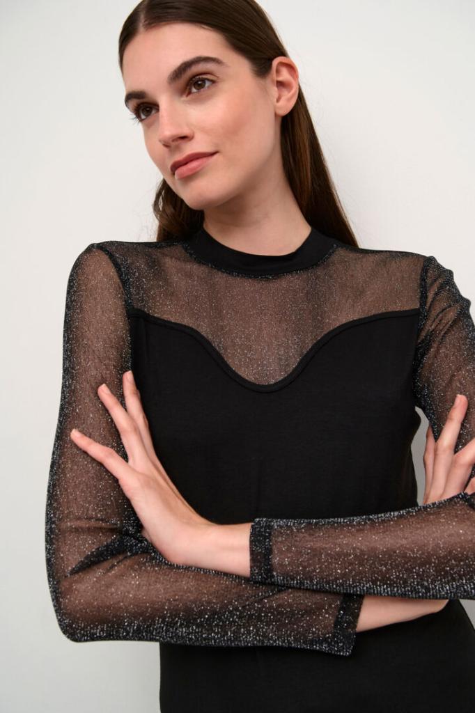 Culture_Shiny_Grace_Blouse_Black_Hilnetta_s_3