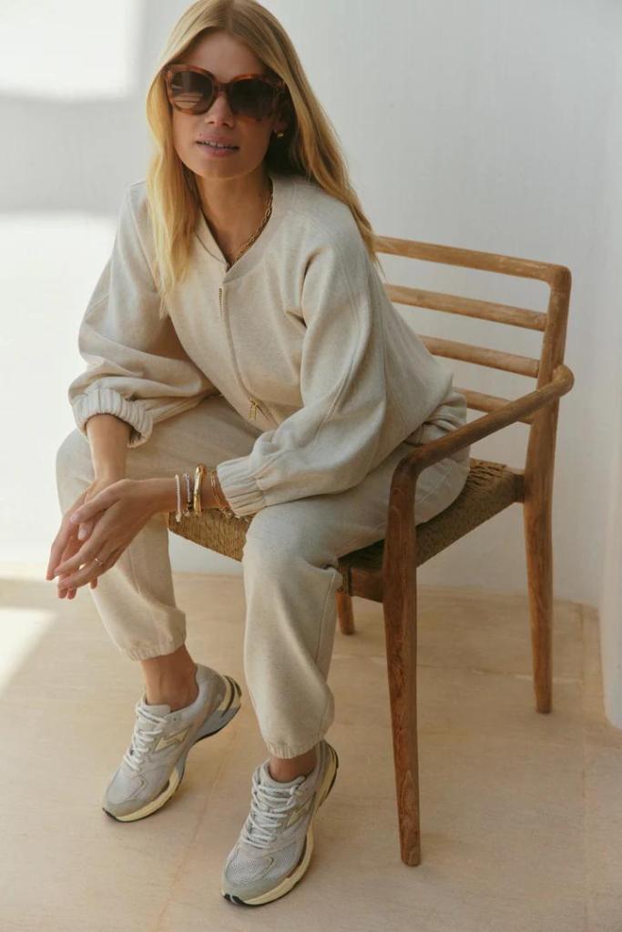 Deblon_Flora_Cardigan_Sand_Melange_Hilnetta_s