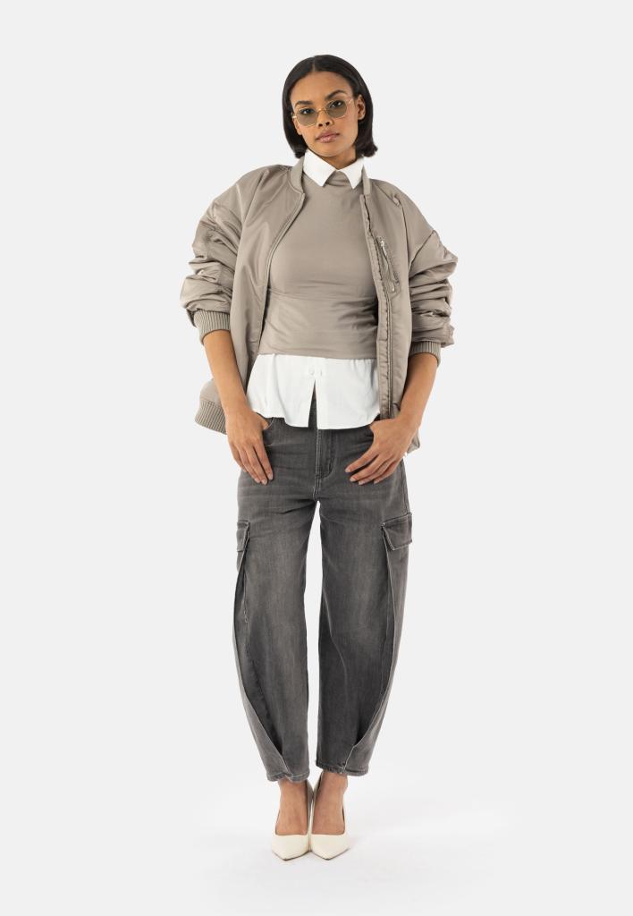 Elias_Rumelis_Masie_Denim_Tech_Grey_Hilnetta_s