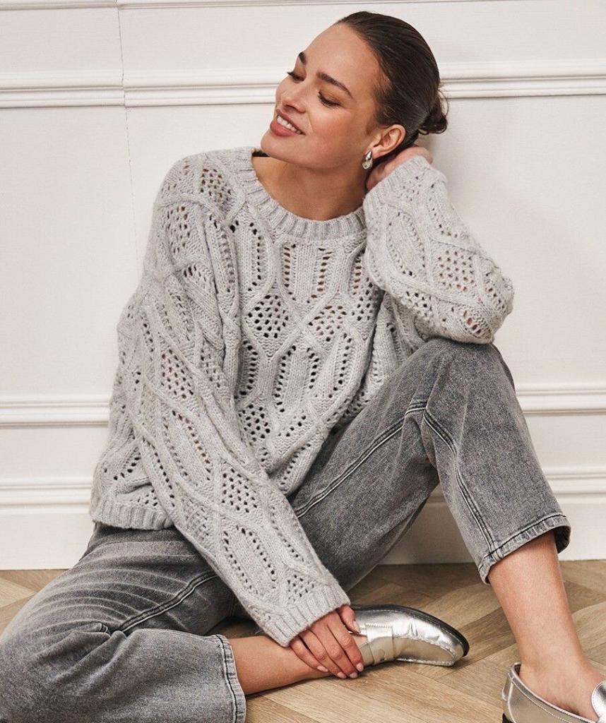 Esqualo_Sweater_boxy_cables_light_grey_Hilnetta_s