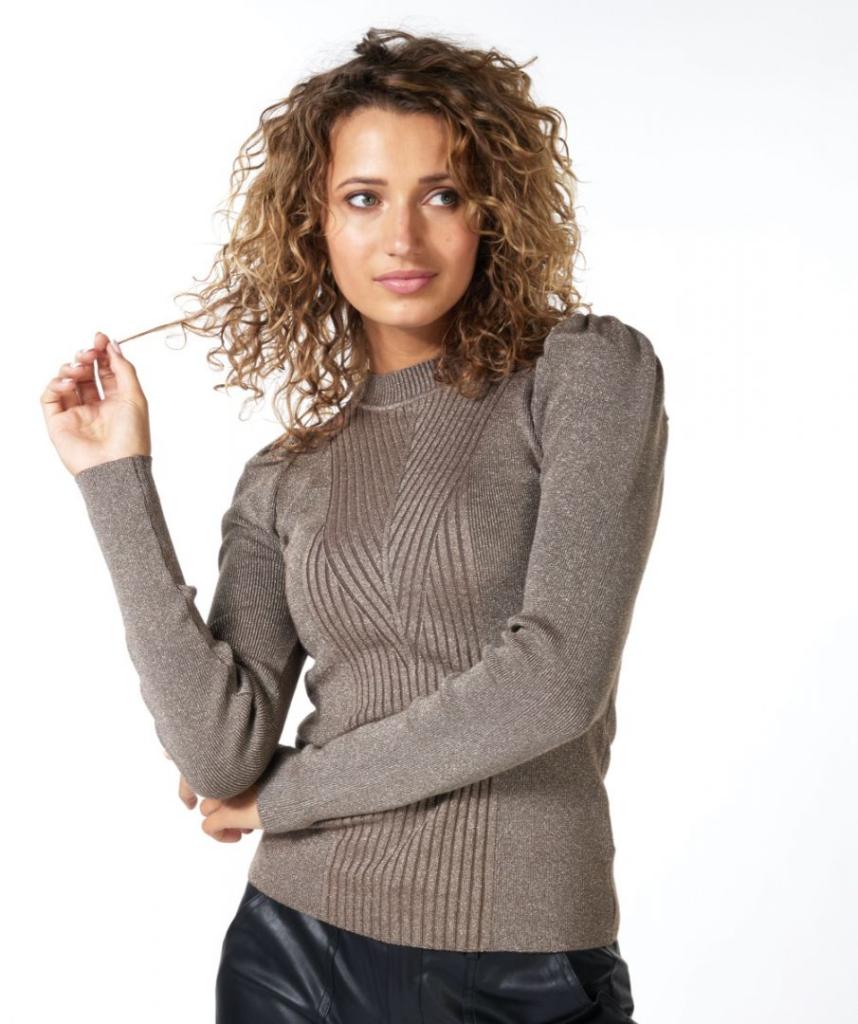 Esqualo_Sweater_turtle_neck_lurex_army_green_More_of_Me