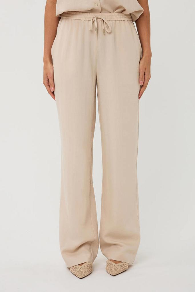 Esqualo_Trousers_elastic_light_sand_Hilnetta_s_1
