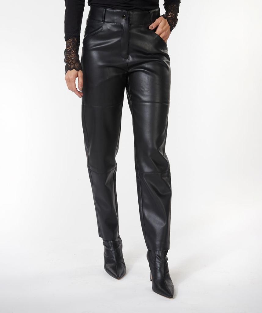 Esqualo_Trousers_straight_PU_black_More_of_Me
