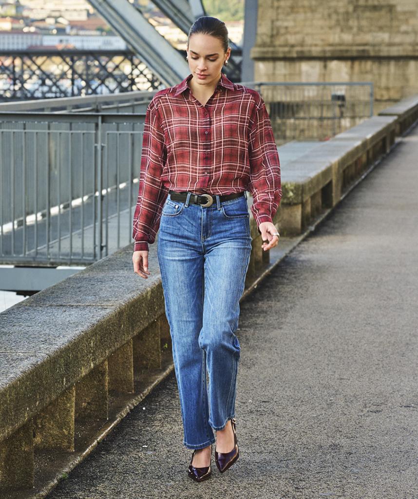 Esqualo_Trousers_straight_denim_jeans_blue_Hilnetta_s