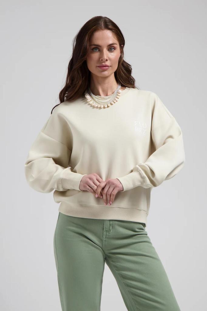 FLOR_Z_Ivy_Sweater_Soft_White_Hilnetta_s