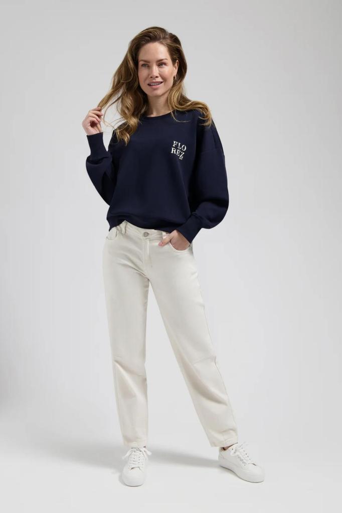 Florez_Tess_barrel_soft_white_Hilnetta_s