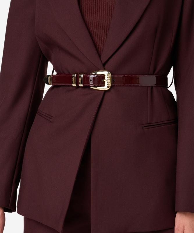Ibana_Acro_lak_burgundy_Hilnetta_s