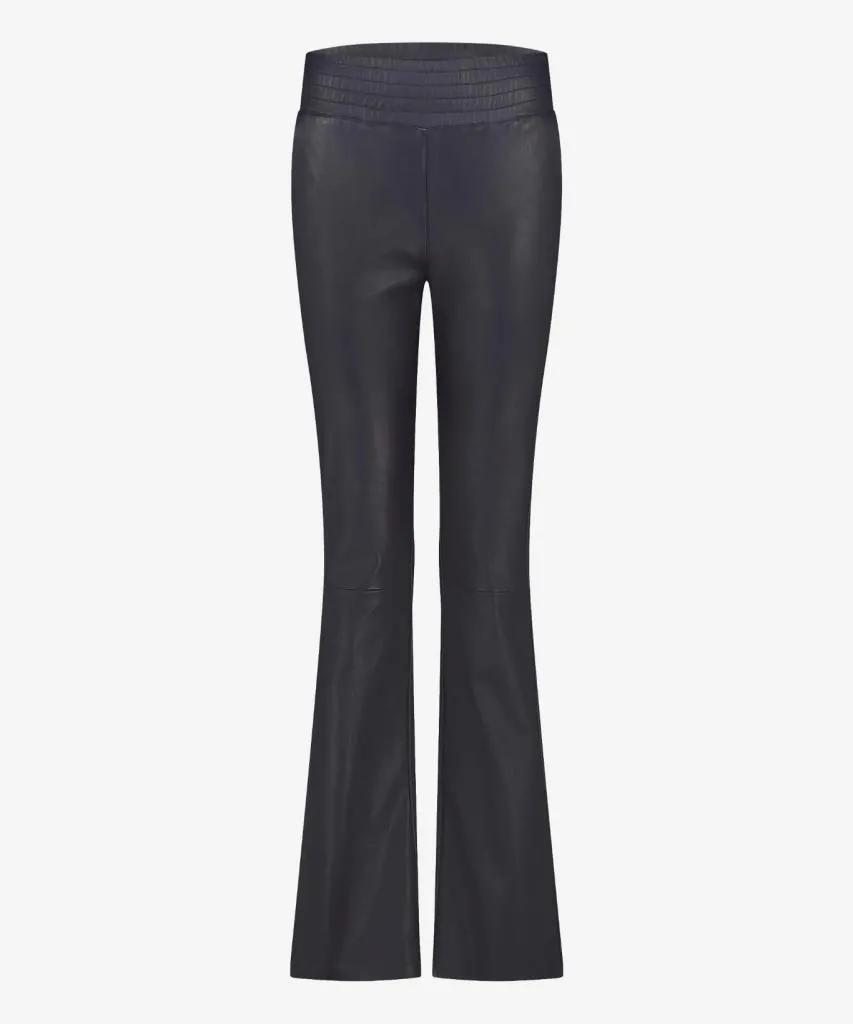 Ibana_Pinnie_midnight_blue_Hilnetta_s_1