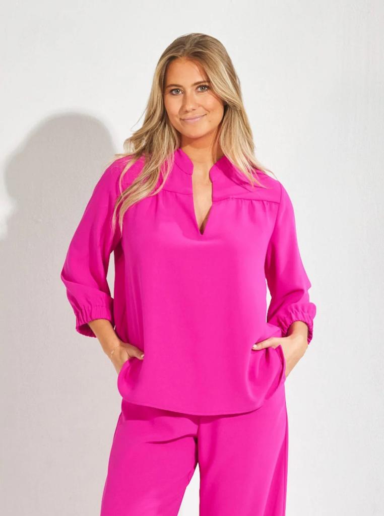 LaLotti_Betty_Blouse_Fuchsia_Hilnetta_s
