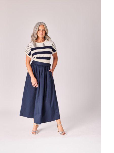 LaLotti_Lev_Striped_pullover_Off_White_Navy_Hilnetta_s