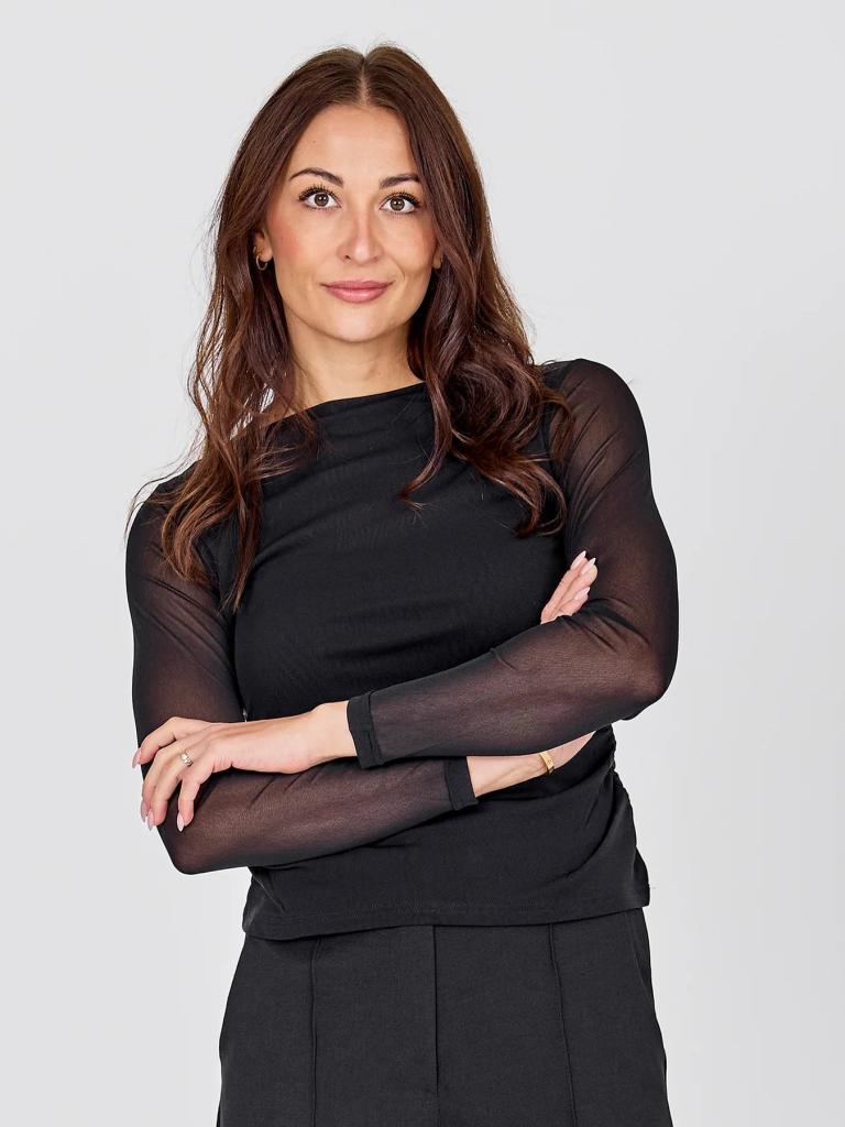 N__Denmark_Beth_Tee_black_Hilnetta_s