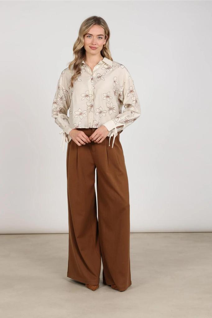 Nukus_Bailey_Blouse_Flower_Hilnetta_s