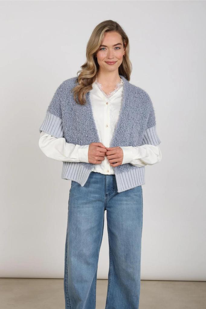 Nukus_Bell_Cardigan_Hilnetta_s
