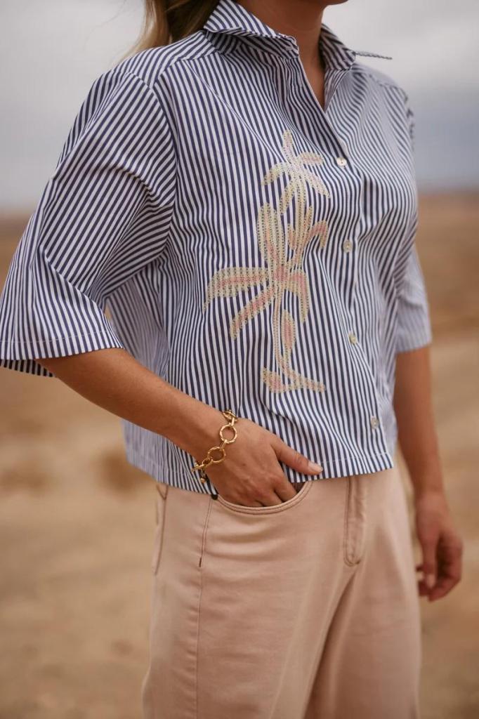 Nukus_Isa_Blouse_Stripe_Navy_Off_White_Hilnetta_s_1