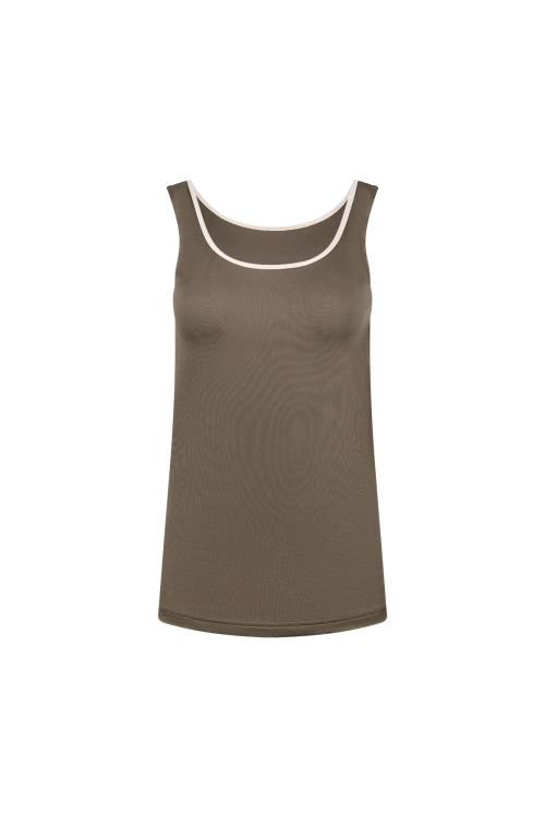 Nukus_Juba_Singlet_moss_gold_Hilnetta_s