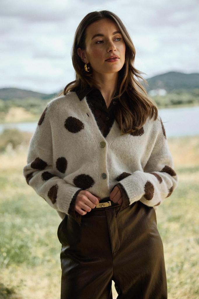 Nukus_Laure_Cardigan_Dots_Hilnetta_s