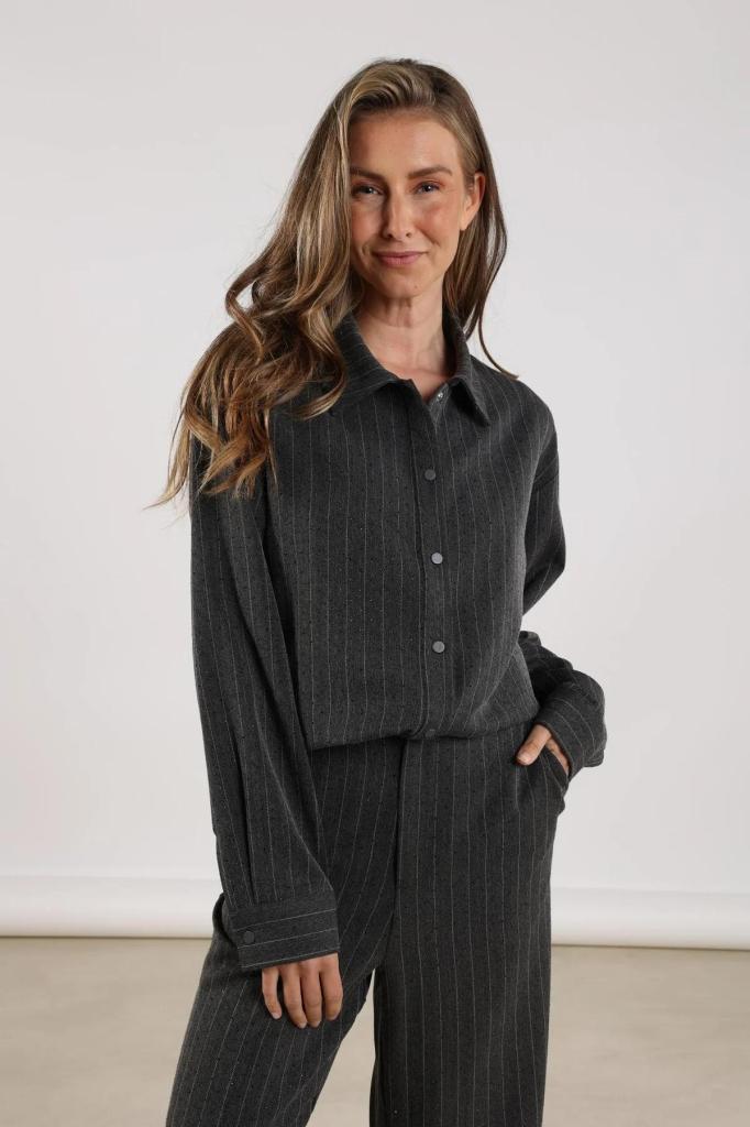Nukus_Newport_Blouse_Stripe_Strass_anthracite_Hilnetta_s