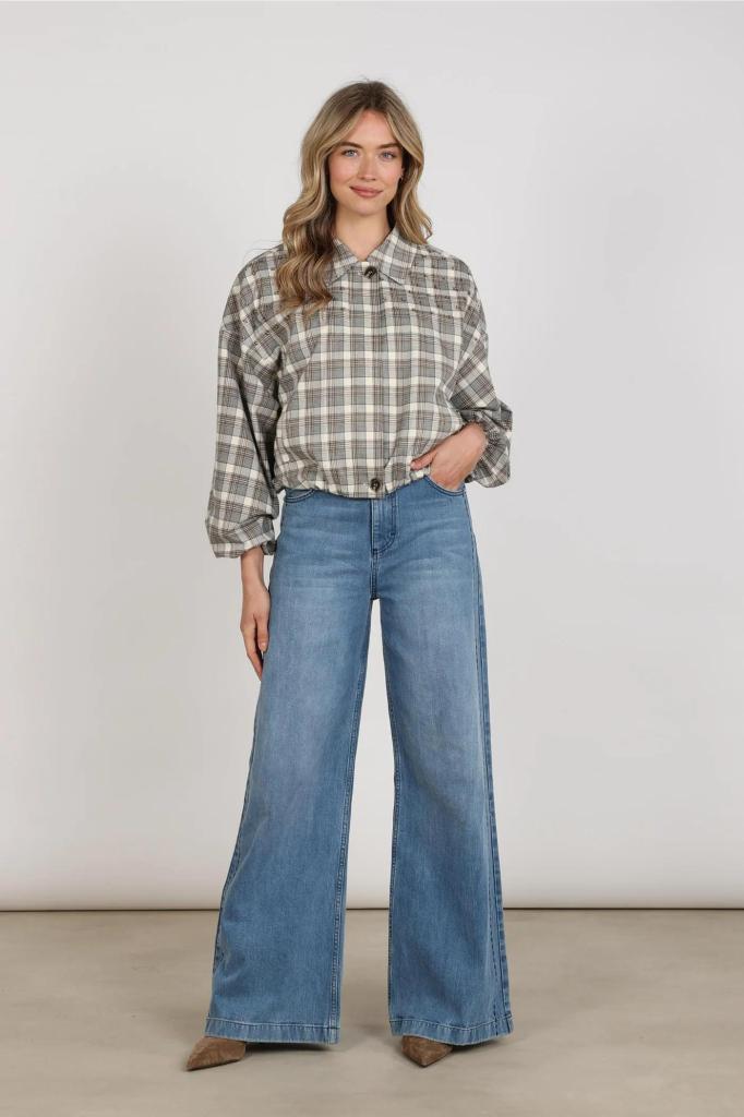Nukus_Stevi_Pants_Embroidery_Hilnetta_s