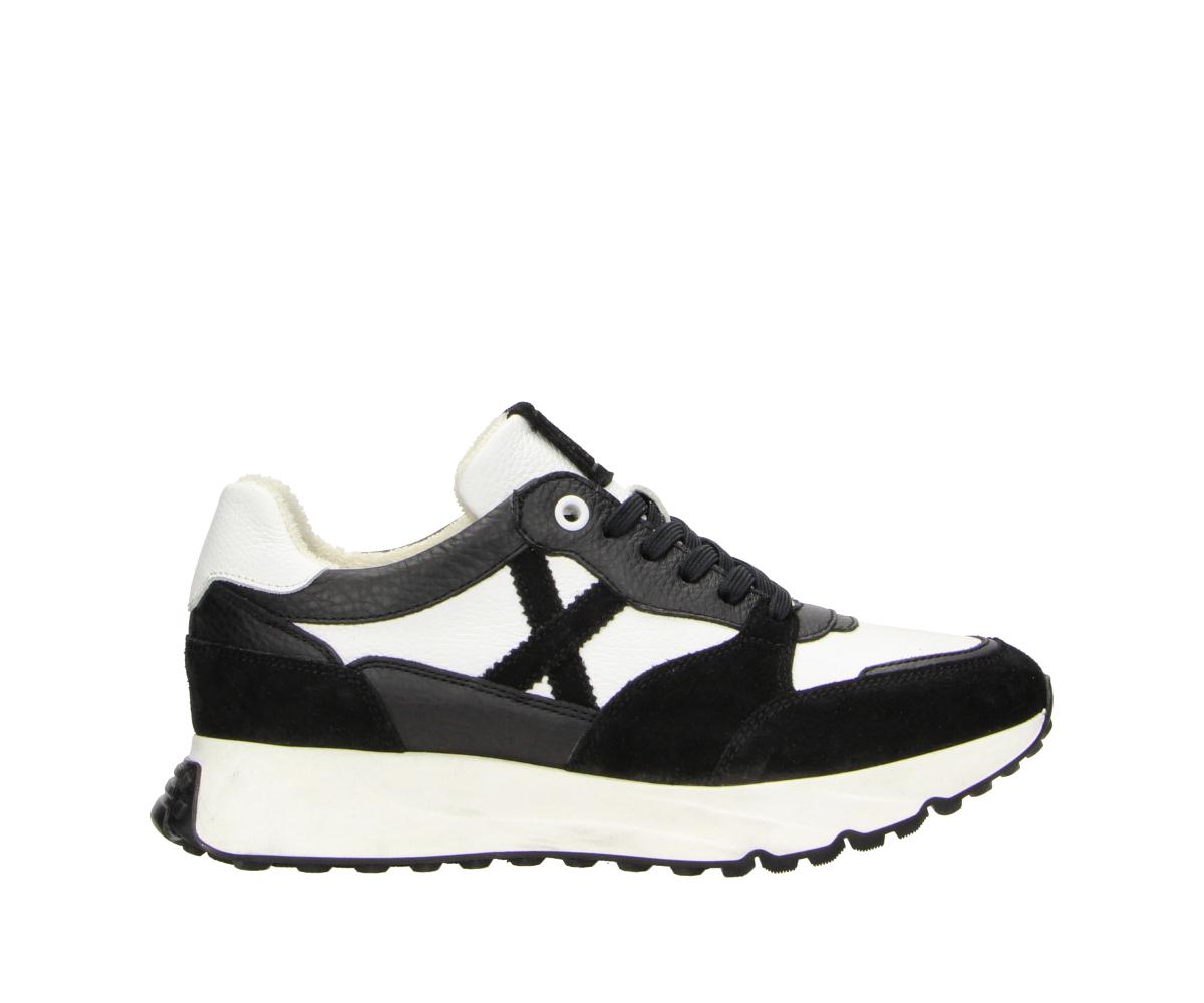 PX_Shoes_Swift_Black_White_Hilnetta_s