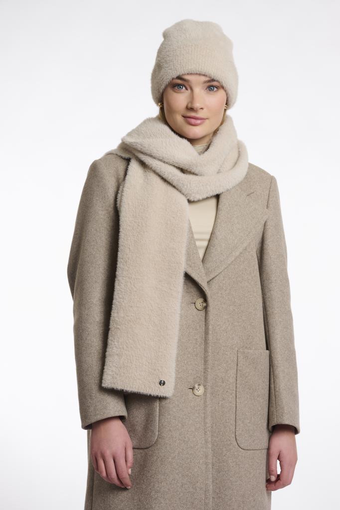 Rino___Pelle_Knitted_scarf_Hilnetta_s_3