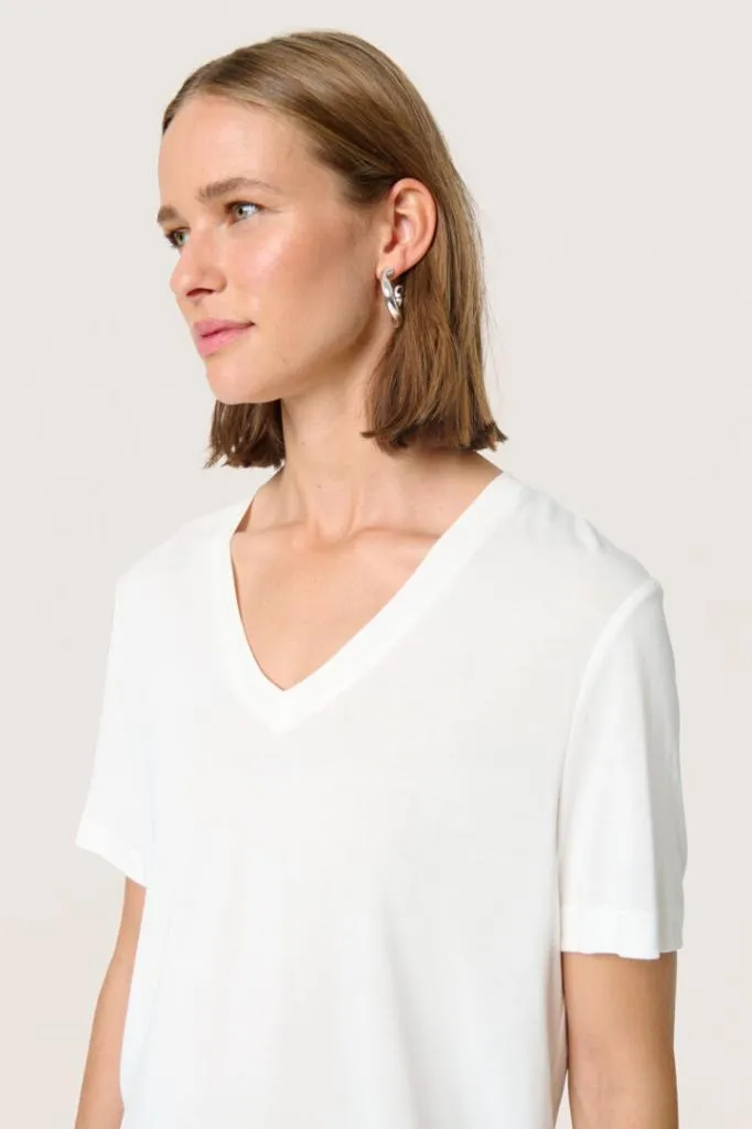Soaked_in_luxury_Columbine_V_Neck_SS__Hilnetta_s