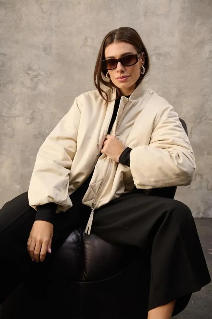 Soaked_in_luxury_Kalea_Bomber_Jacket_Oatmeal_Hilnetta_s_3