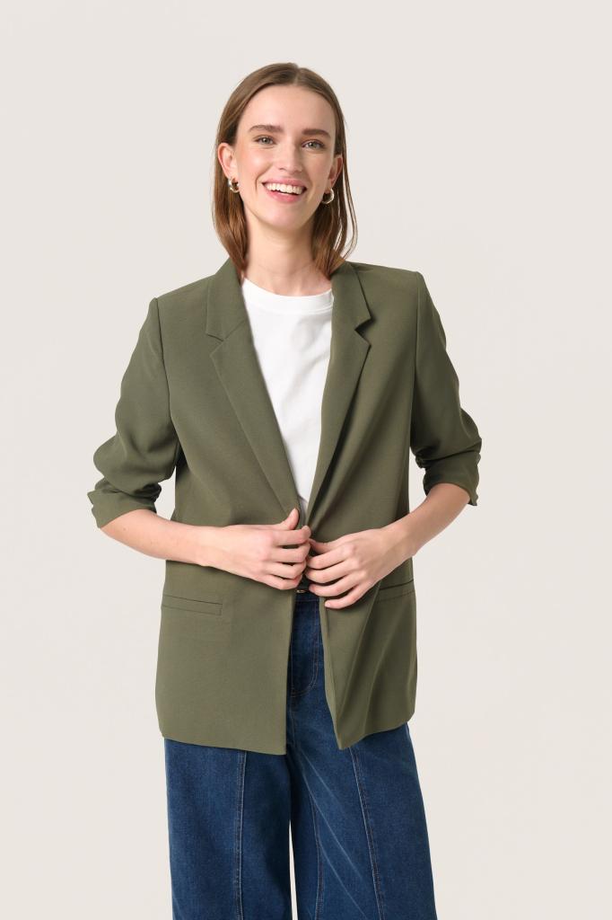 Soaked_in_luxury_Shirley_blazer_grape_leaf_Hilnetta_s
