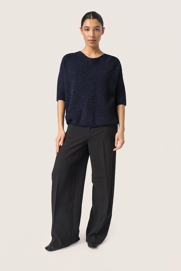 Soaked_in_luxury_Tuesday_pullover_navy_Hilnetta_s