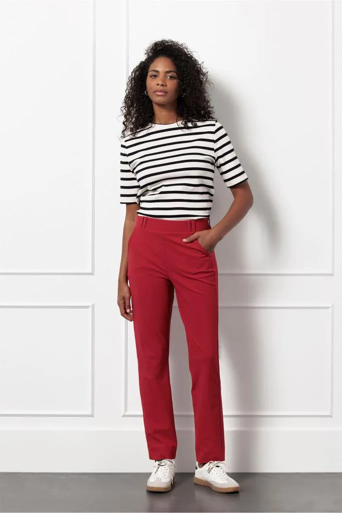 Studio_Anneloes_Anne_honeycomb_trousers_deep_red_Hilnetta_s_3