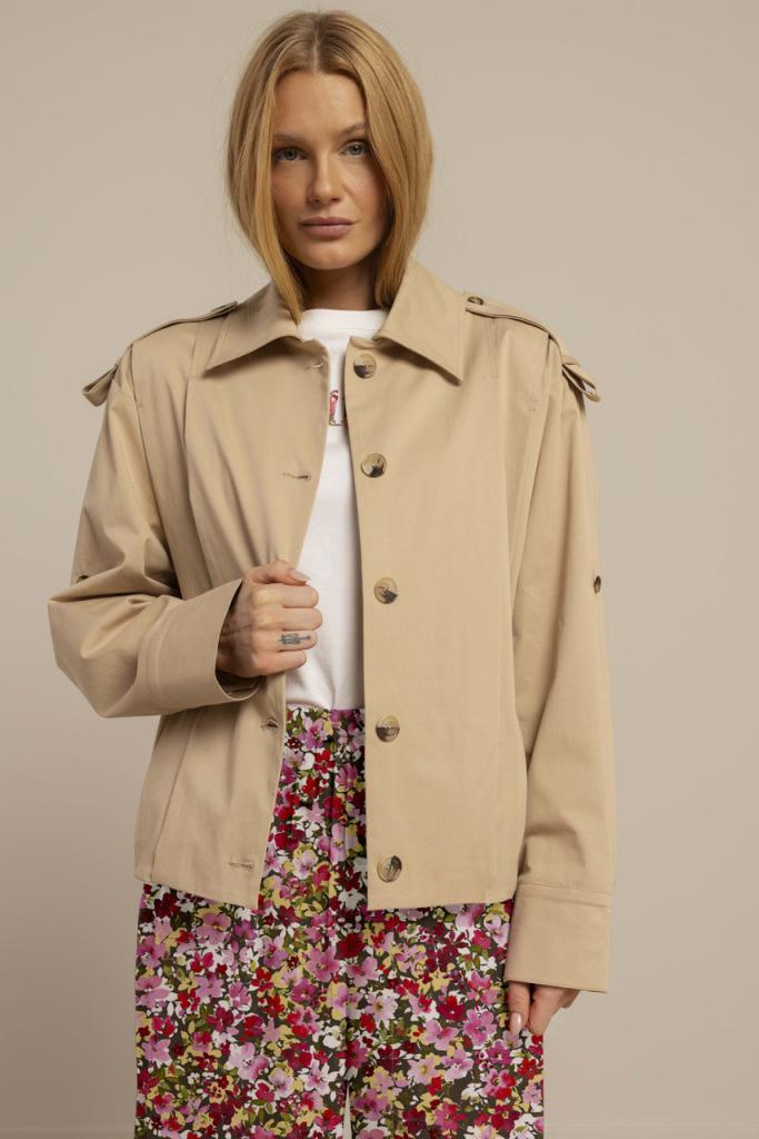 Studio_Anneloes_Atlas_cotton_jacket_latte_Hilnetta_s