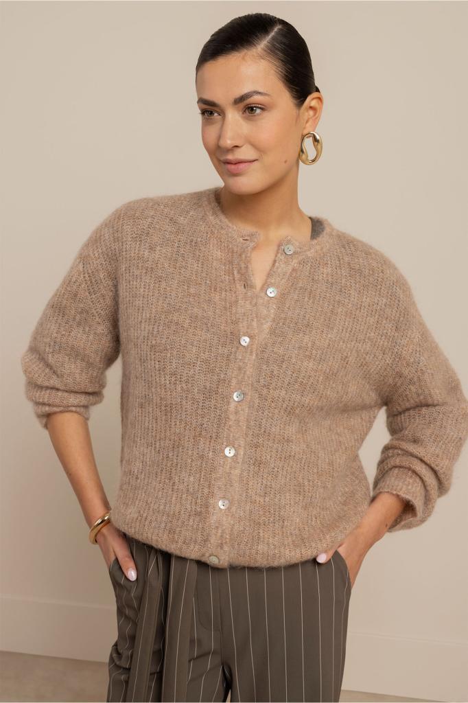 Studio_Anneloes_Bibi_spring_cardigan_latte_Hilnetta_s_1