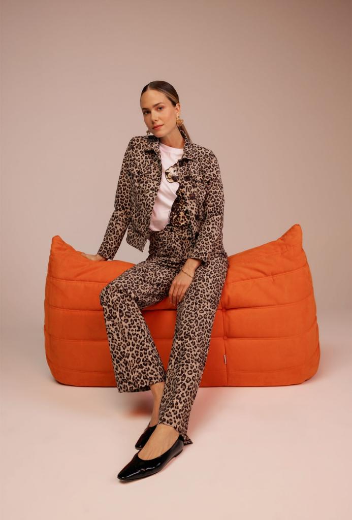 Studio_Anneloes_Bridget_leopard_trousers_latte_black_Hilnetta_s_6