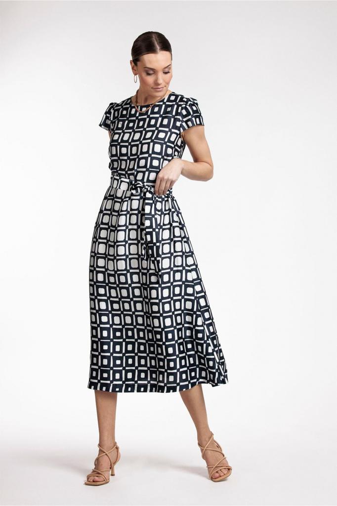 Studio_Anneloes_Ciela_graphic_dress_off_white_dark_blue_More_of_Me
