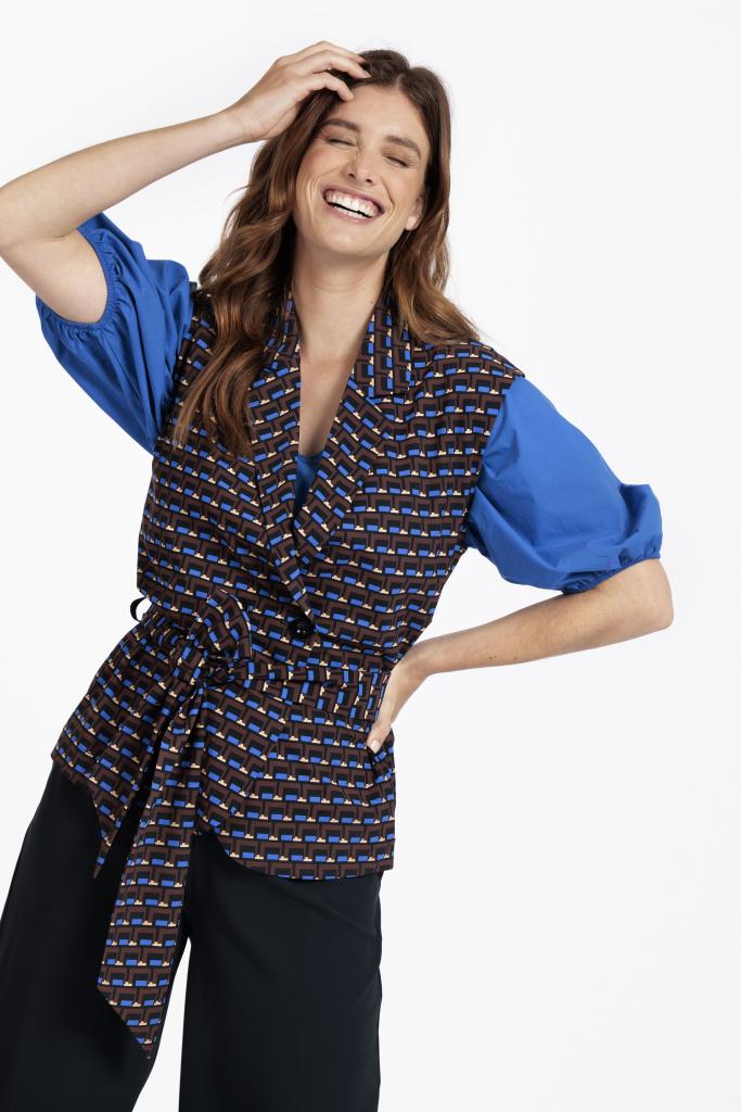 Studio_Anneloes_Elisa_square_blouse_blazer_dark_blue_cobalt_More_of_Me
