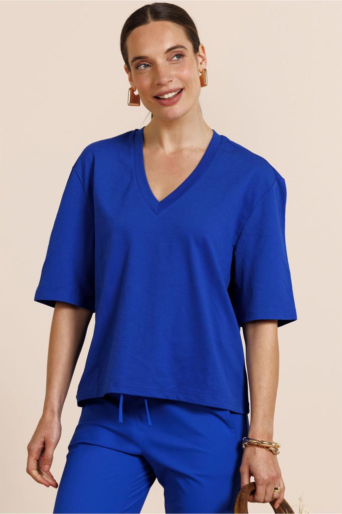 Studio_Anneloes_Fiore_vneck_t_shirt_Hilnetta_s