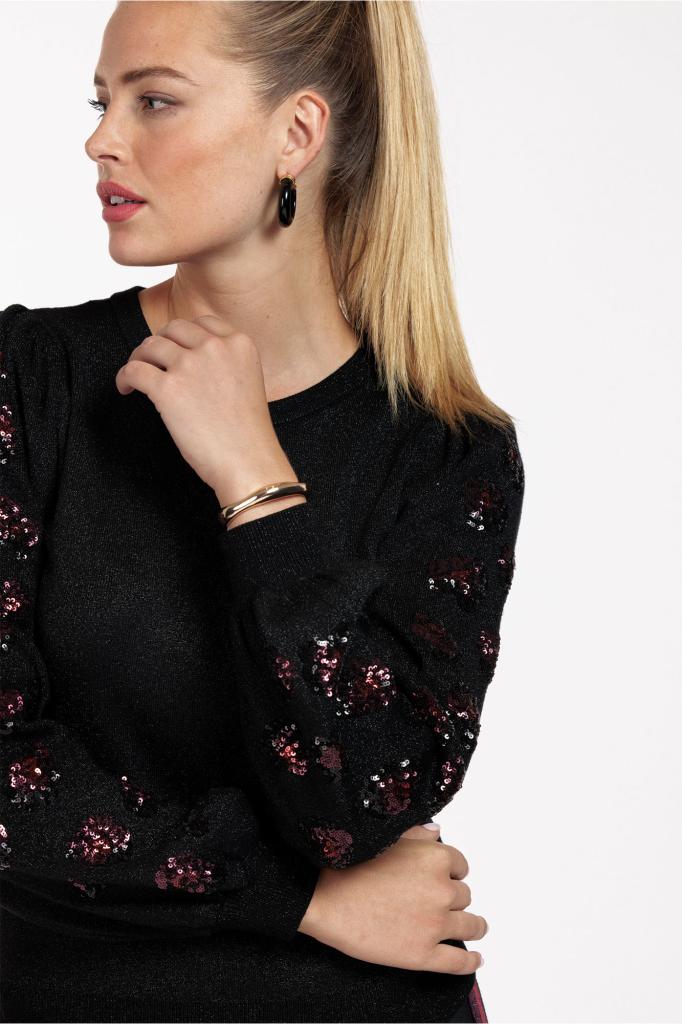 Studio_Anneloes_Hilly_embroidery_pullover_black_Hilnetta_s_5