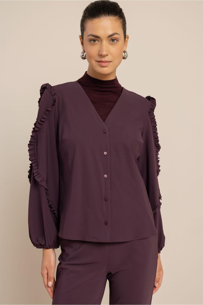 Studio_Anneloes_Ingrid_ruffle_blouse_aubergine_Hilnetta_s