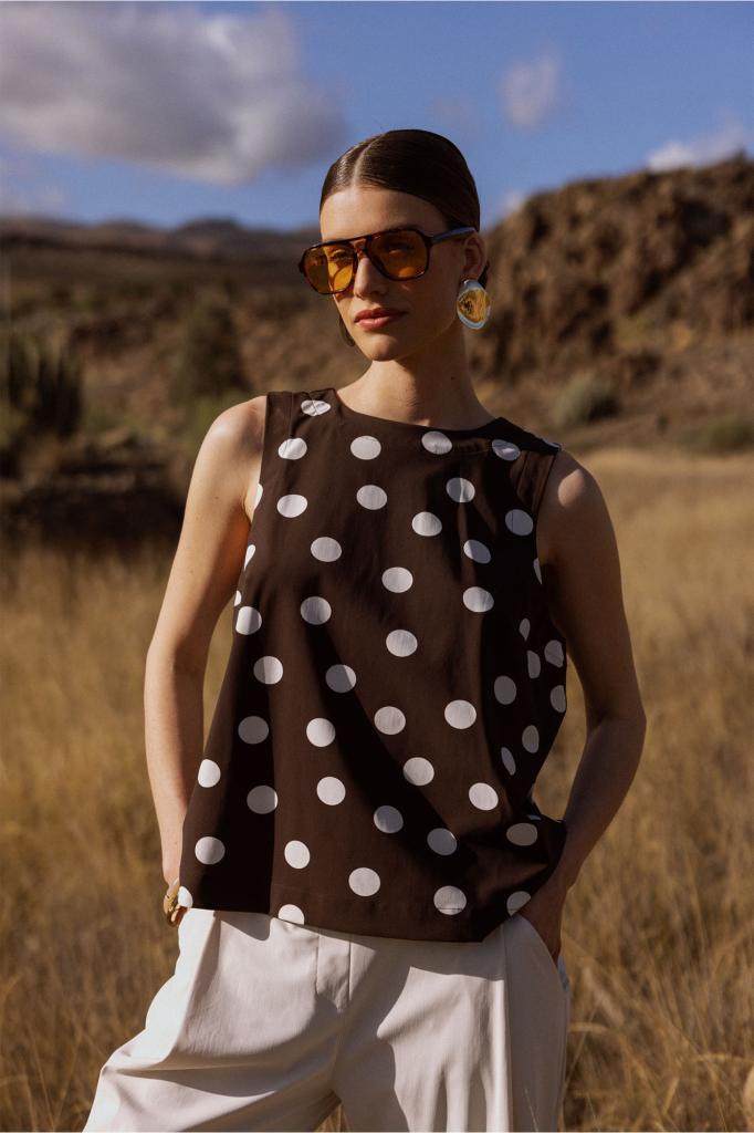 Studio_Anneloes_Jilian_dot_top_espresso_ecru_Hilnetta_s