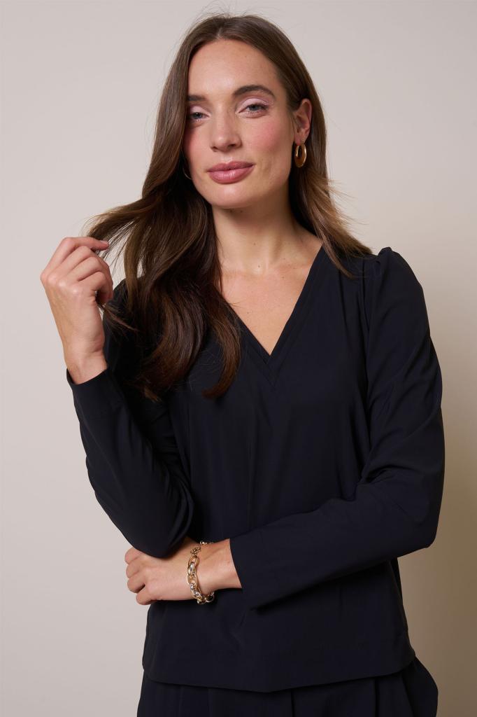 Studio_Anneloes_Lola_top_black_Hilnetta_s