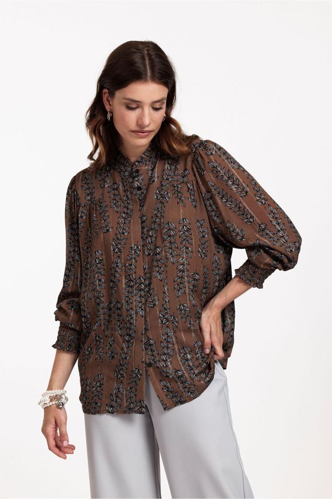 Studio_Anneloes_Lourdes_brench_blouse_bronze_light_grey_More_of_Me_3