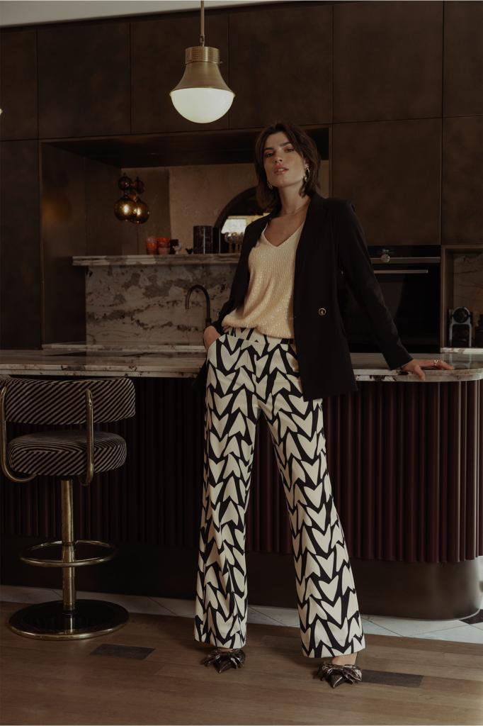Studio_Anneloes_Marilon_love_trousers_black_kit_Hilnetta_s_3