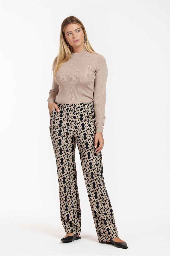 Studio_Anneloes_Marilon_signature_trousers_latte__black_Hilnetta_s
